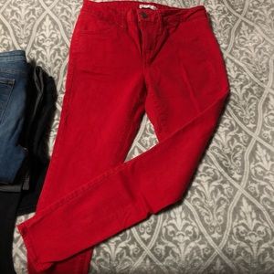 Red skinny jeggings